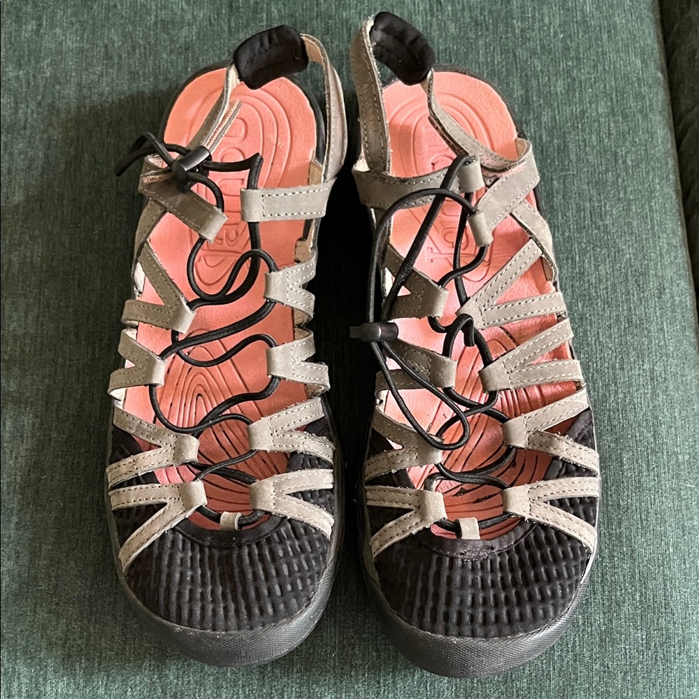 Jambu Black and Gray Women's Sandals